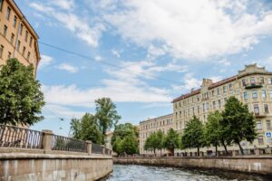 прогулки на катере спб