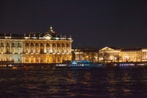 прогулка на теплоходе спб