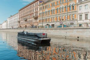 прогулка на катере спб развод мостов