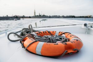 речные прогулки по неве в санкт петербурге
